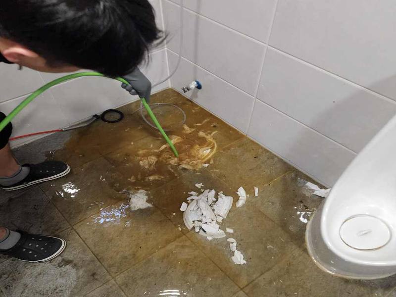 시흥 하수구역류 작업사례 12